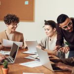 クラウドソーシングのクラウドワークス、工数管理SaaS「CrowdLog」は期待か？